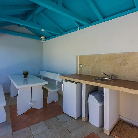 Сasa de vacaciones Faszinierende Mit Traumhaften Meerblick Zur Insel Krk Mit Privatpool, Tischtennis, Billard, Grill *