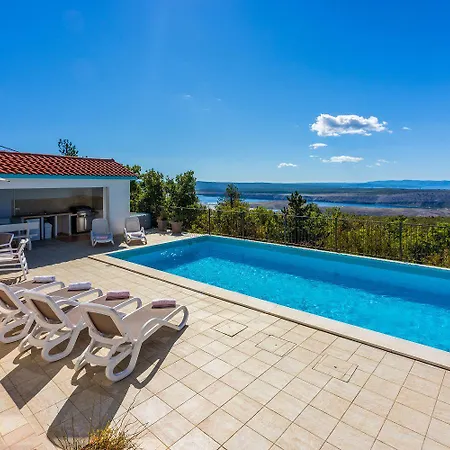 Faszinierende Mit Traumhaften Meerblick Zur Insel Krk Mit Privatpool, Tischtennis, Billard, Grill Сasa de vacaciones