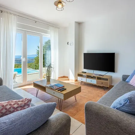 Faszinierende Mit Traumhaften Meerblick Zur Insel Krk Mit Privatpool, Tischtennis, Billard, Grill Сasa de vacaciones *