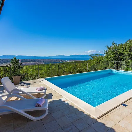 Faszinierende Mit Traumhaften Meerblick Zur Insel Krk Mit Privatpool, Tischtennis, Billard, Grill Сasa de vacaciones