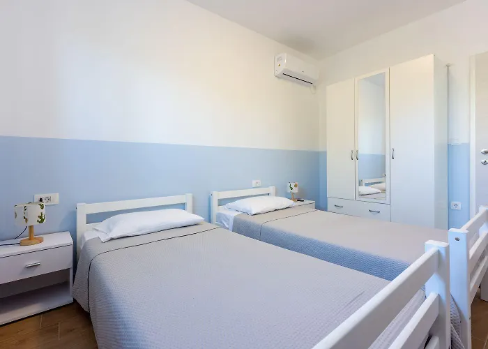 Casa vacanze Faszinierende Mit Traumhaften Meerblick Zur Insel Krk Mit Privatpool, Tischtennis, Billard, Grill Šmrika