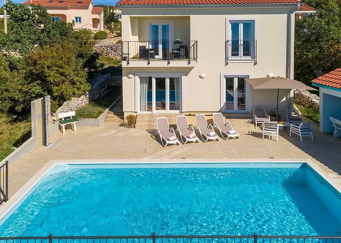 Faszinierende Mit Traumhaften Meerblick Zur Insel Krk Mit Privatpool, Tischtennis, Billard, Grill Casa vacanze