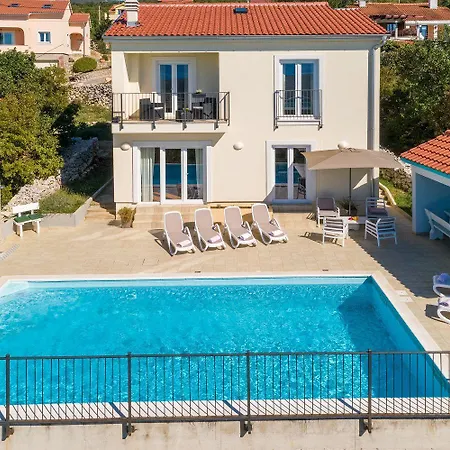 Faszinierende Mit Traumhaften Meerblick Zur Insel Krk Mit Privatpool, Tischtennis, Billard, Grill Semesterbostad Šmrika