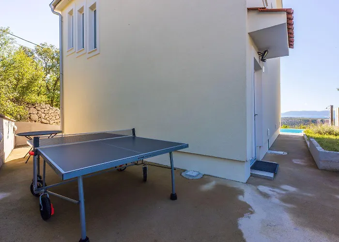Faszinierende Mit Traumhaften Meerblick Zur Insel Krk Mit Privatpool, Tischtennis, Billard, Grill Hébergement de vacances *