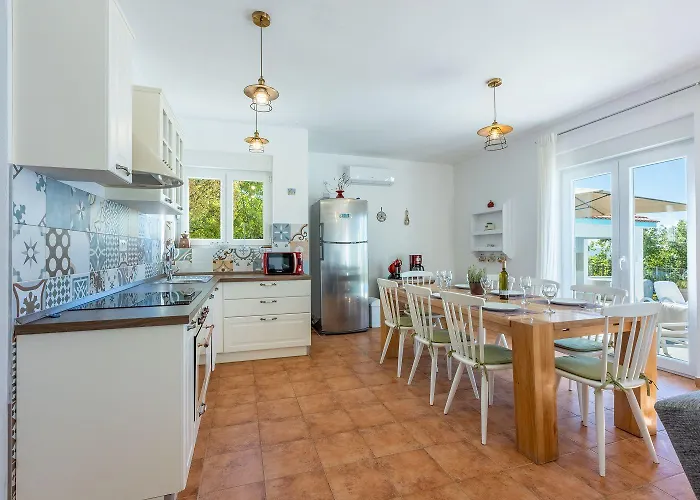 Faszinierende Mit Traumhaften Meerblick Zur Insel Krk Mit Privatpool, Tischtennis, Billard, Grill Hébergement de vacances